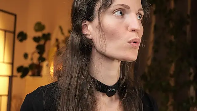 yulladao online show from 11-14-25, 05:55