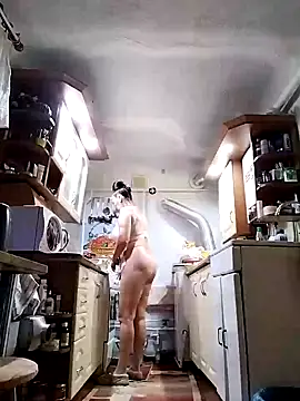 lindaledi2 online show from 01-29-25, 04:15