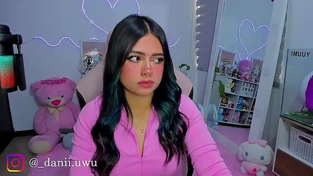 CuteDani  online show from 04-24-26, 02:41