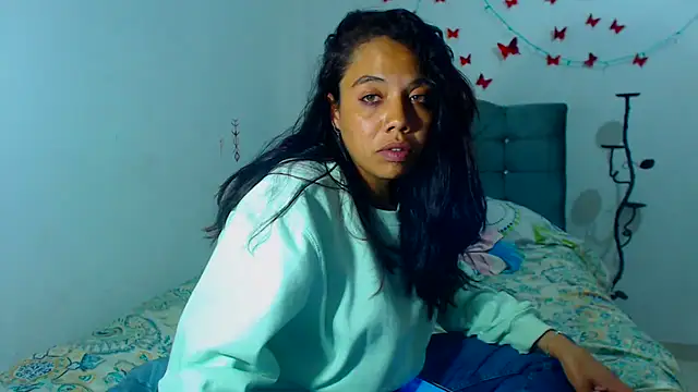 Snapshot of AmaraRoberts420 chatting on 02-18-25, 12:37 AmaraRoberts420 online show from 02-18-25, 12:37