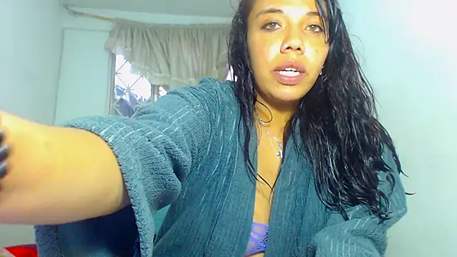 Snapshot of AmaraRoberts420 chatting on 03-15-25, 09:38 AmaraRoberts420 online show from 03-15-25, 09:38