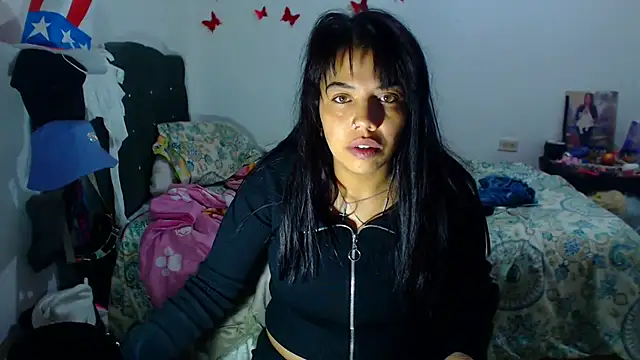 Snapshot of AmaraRoberts420 chatting on 10-02-25, 11:56 AmaraRoberts420 online show from 10-02-25, 11:56