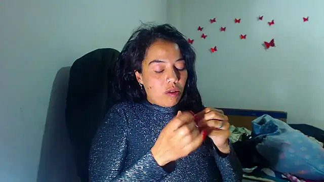 Snapshot of AmaraRoberts420 chatting on 11-16-25, 07:30 AmaraRoberts420 online show from 11-16-25, 07:30