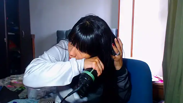 Snapshot of AmaraRoberts420 chatting on 02-23-26, 08:39 AmaraRoberts420 online show from 02-23-26, 08:39