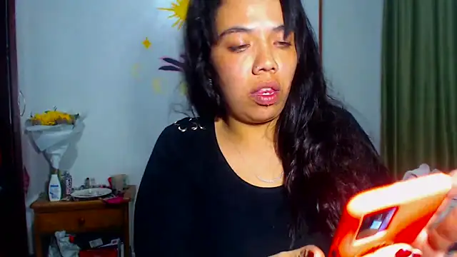 Snapshot of AmaraRoberts420 chatting on 03-09-26, 02:48 AmaraRoberts420 online show from 03-09-26, 02:48