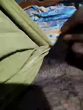 Snapshot of Sanjaymartin29 chatting on 03-20-25, 06:42 Sanjaymartin29 online show from 03-20-25, 06:42