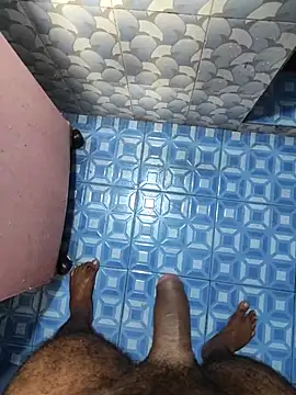 Snapshot of Sanjaymartin29 chatting on 09-18-25, 03:30 Sanjaymartin29 online show from 09-18-25, 03:30