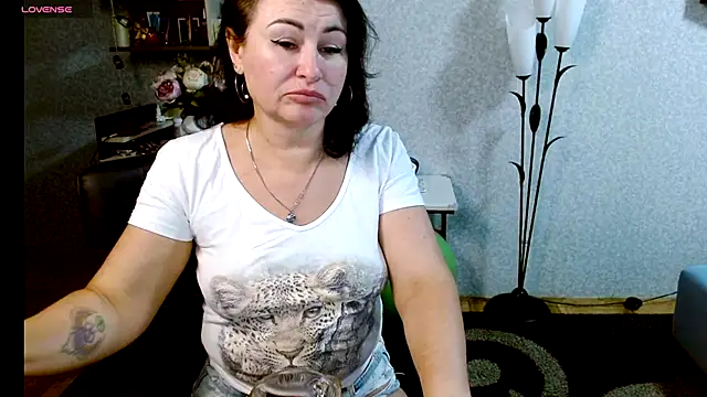 BeatriksS online show from 10-30-25, 05:24