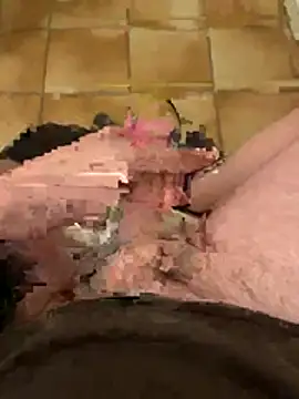 Snapshot of Time4you90 chatting on 02-18-26, 07:04 Time4you90 online show from 02-18-26, 07:04