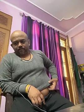 Dick 6inches online show from 11-28-25, 10:29