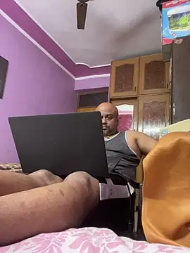Dick 6inches online show from 06-05-26, 09:04