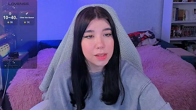 Snapshot of kellyharris chatting on 12-04-24, 03:10 kellyharris online show from 12-04-24, 03:10