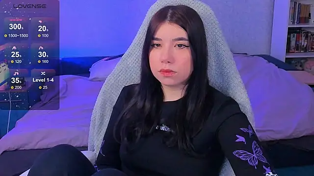 Snapshot of kellyharris chatting on 01-11-25, 01:43 kellyharris online show from 01-11-25, 01:43