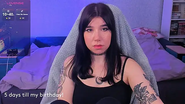 Snapshot of kellyharris chatting on 02-23-25, 05:18 kellyharris online show from 02-23-25, 05:18