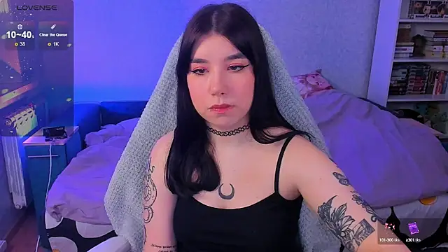 Snapshot of kellyharris chatting on 03-16-25, 02:11 kellyharris online show from 03-16-25, 02:11