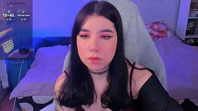 Snapshot of kellyharris chatting on 03-18-25, 02:37 kellyharris online show from 03-18-25, 02:37