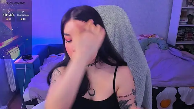 Snapshot of kellyharris chatting on 03-20-25, 03:04 kellyharris online show from 03-20-25, 03:04