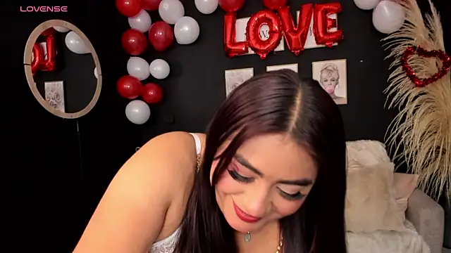 Snapshot of silvia_lane chatting on 02-14-25, 04:58 silvia lane online show from 02-14-25, 04:58