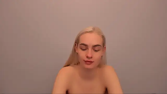 OliviaKisss online show from 01-11-26, 07:19