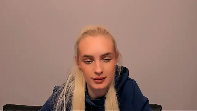 OliviaKisss online show from 02-24-26, 08:51