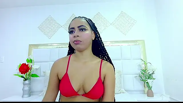 Snapshot of Tyra_Kane chatting on 01-29-25, 04:36 Tyra Kane online show from 01-29-25, 04:36