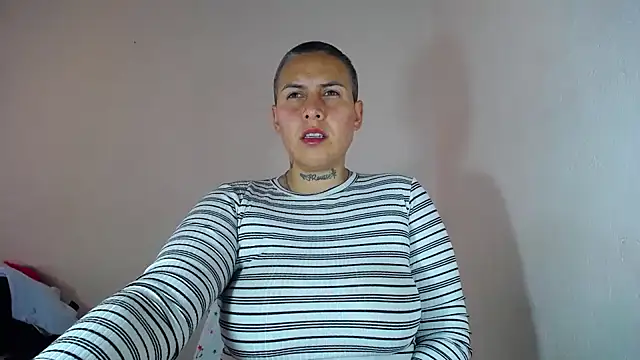 Yessi rousse online show from 12-14-24, 12:01