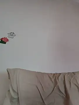 Yessi rousse online show from 10-29-25, 08:21