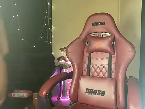 shanayaaa 1 online show from 01-23-25, 09:39