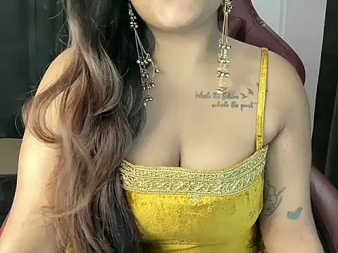 shanayaaa 1 online show from 06-05-26, 07:30
