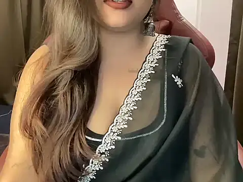 Snapshot of shanayaaa_1 chatting on 06-19-26, 06:56 shanayaaa 1 online show from 06-19-26, 06:56
