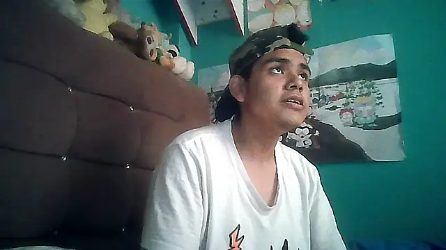 Valesh20 online show from 10-19-25, 09:26