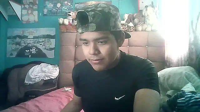 Valesh20 online show from 11-24-25, 08:19