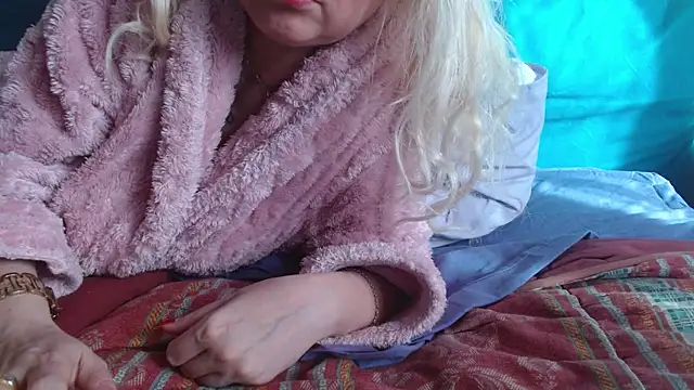 Snapshot of martachatte chatting on 05-01-26, 03:49 martachatte online show from 05-01-26, 03:49