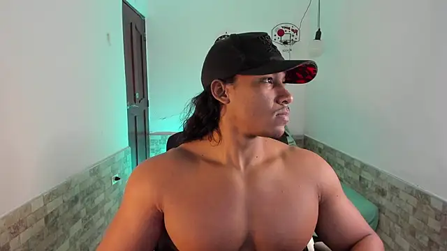 Snapshot of Carl_Smithh chatting on 12-14-25, 09:03 Carl Smithh online show from 12-14-25, 09:03