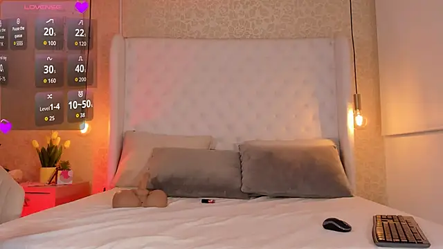 Snapshot of Ashleyy_piink chatting on 09-09-25, 10:20 Ashleyy piink online show from 09-09-25, 10:20