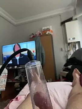 Snapshot of strange6696 chatting on 02-17-25, 11:13 strange6696 online show from 02-17-25, 11:13