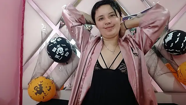 nathaly low1 online show from 10-22-25, 03:07