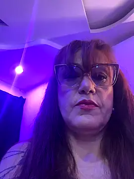 lonely shewolf online show from 10-14-25, 05:03