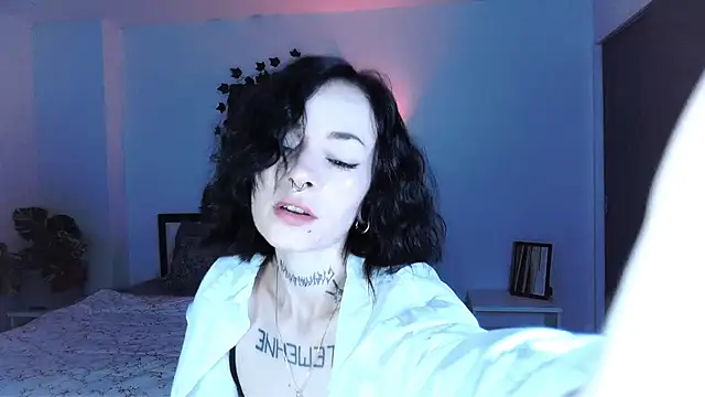 pale skin online show from 12-21-25, 12:45