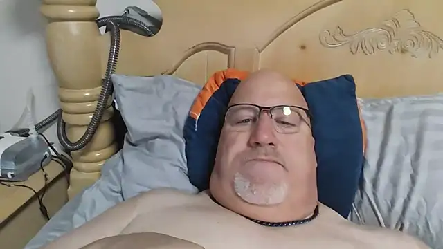 Bigbear0563 online show from 04-02-26, 02:04