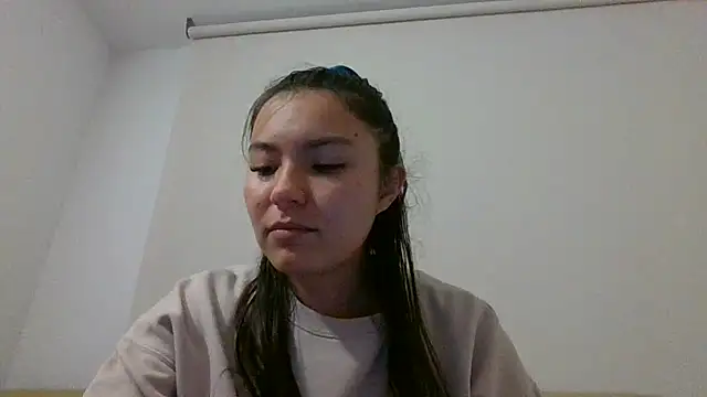 Snapshot of _andygirl chatting on 05-21-26, 11:12 andygirl online show from 05-21-26, 11:12