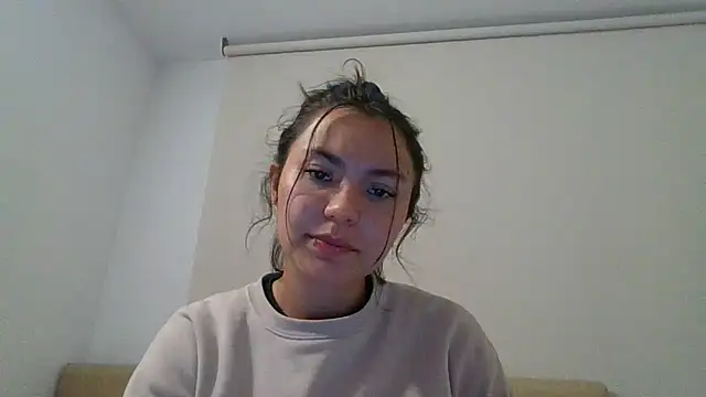 Snapshot of _andygirl chatting on 06-11-26, 02:53 andygirl online show from 06-11-26, 02:53
