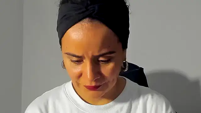 Snapshot of Sami_Hotie1 chatting on 11-09-25, 08:51 Sami Hotie1 online show from 11-09-25, 08:51