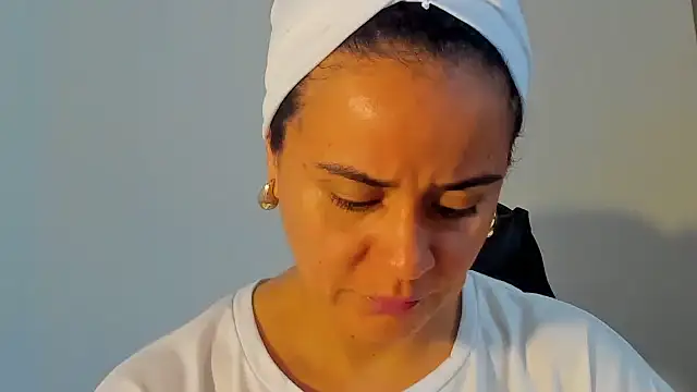 Snapshot of Sami_Hotie1 chatting on 12-01-25, 12:37 Sami Hotie1 online show from 12-01-25, 12:37