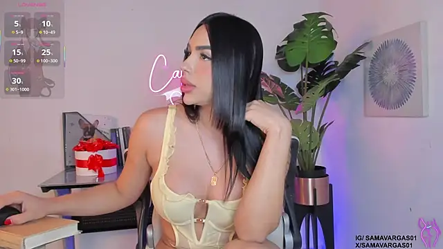 Korina Saenz01 online show from 05-11-26, 04:04