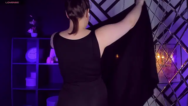 Mayayammy online show from 02-20-25, 07:52