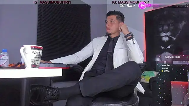 Snapshot of massimo_g chatting on 01-03-25, 11:33 massimo g online show from 01-03-25, 11:33