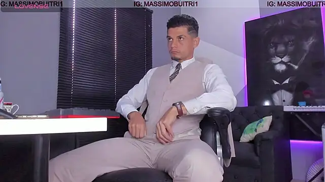 Snapshot of massimo_g chatting on 01-09-25, 02:29 massimo g online show from 01-09-25, 02:29
