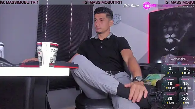 Snapshot of massimo_g chatting on 01-10-25, 03:06 massimo g online show from 01-10-25, 03:06