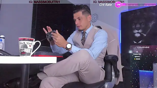 Snapshot of massimo_g chatting on 01-23-25, 11:36 massimo g online show from 01-23-25, 11:36